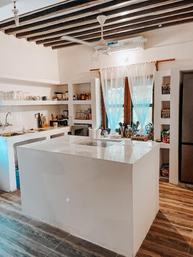 Slovenska Hisa Zanzibar Nungwi Extérieur photo